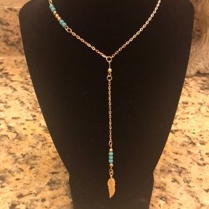 NWOT Feather and Turquoise Bead Necklace